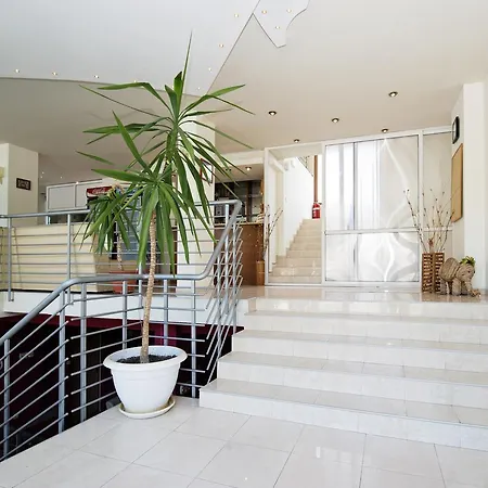 Montestar 2 Hotel